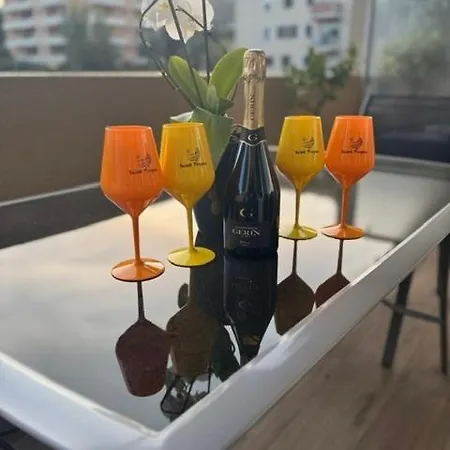 Cosy Avec Terrasse, Proche Centre-ville *